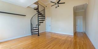 3 Story Condo w/ Loft in Bloomingdale NW!! Walking Distance to 2 Metros! Gallery 17