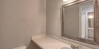 225 Twin Oaks Place Gallery 44