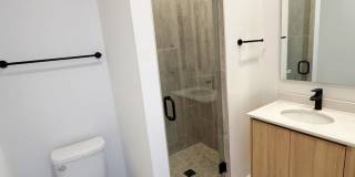Rare chance to rent brand new, 4 Bed/4.5 Bath luxury home in new Reservoir District WITH 2 CAR GARAGE Gallery 42