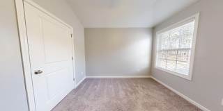 Beautiful 2 Story Home in W Richland Gallery 21