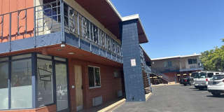 500 University Way Gallery 1