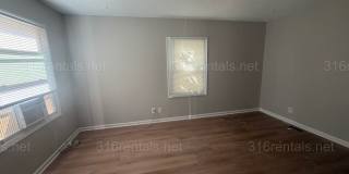 $1075 - 3 bed 1 bath - Single Family Home Gallery 1