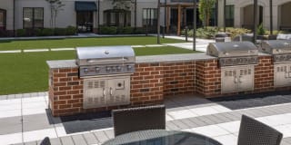 Gateway Chastain Gallery 50