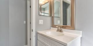 Beautiful home in South Chase Gallery 30