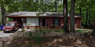 428 Woodland Ct NE Gallery 1