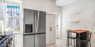 12 RHODE ISLAND Avenue NW Gallery 21