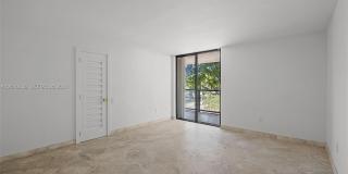 2575 S Bayshore Dr Gallery 17