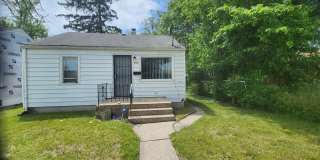 One Level VERY updated Home with (1) Car Garage! Gallery 4