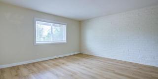 Scenic Living at Dorado Golf Course; 3 Bedroom 2 Bathroom Gallery 17