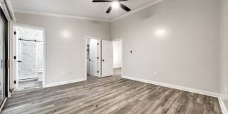 Beautifully remodeled one bedroom, one bath in Lake Wylie Woods! Gallery 15