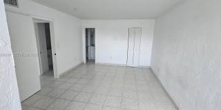 6884 N Kendall Dr Gallery 8