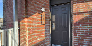 517 Gillis Street Gallery 1