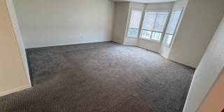 3 bed 3.5 bath Townhome available on Rd 68! 3 bed 3.5 bath Townhome available on Rd 68! Gallery 12