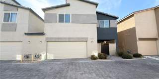 4480 Sapphire Moon Avenue Gallery 1