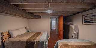 976 Canyon Avenue Gallery 40