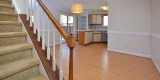 425 Summerwalk Gallery 24