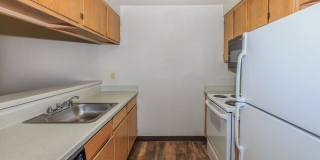 Emerald Court Gallery 4