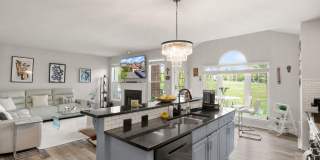 43272 BALTUSROL Terrace Gallery 21