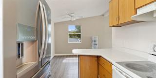 Spacious & Central: 1,900 Sq. Ft. Bremerton Home with Large Workshop Gallery 17