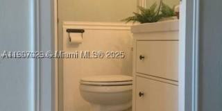 3111 N Ocean Dr Gallery 16