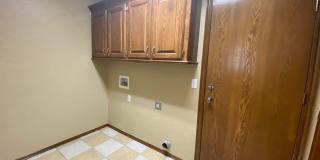 Large 3 Bed 2 Bath Home In Moore Schools With Storm Shelter!!! Gallery 18