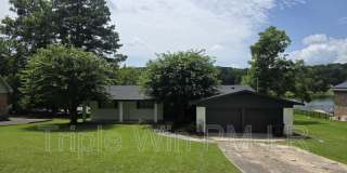 1908 E Lakeview Gallery 1
