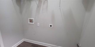 439 Red Bud Gallery 17