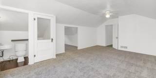 114 W Windsor Avenue Gallery 19