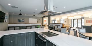 Blvd 64 Apartments Gallery 25