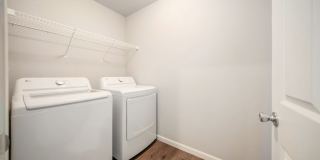 1002 Chittock Avenue Gallery 17