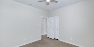 412 W Avenue C Gallery 31