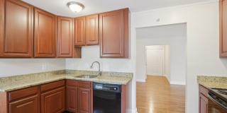 Summit Ridge Luxury Apartments Gallery 3