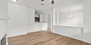 Avana Lexington Gallery 34