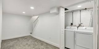 2231 Flora Street Gallery 18