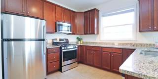 24620 BYRNE MEADOW Square Gallery 3