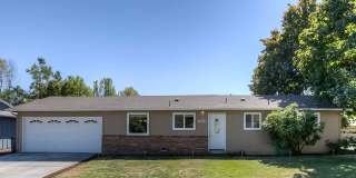 3 bedroom/1 bath single story home Gallery 1