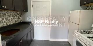 4267 West Addison Gallery 1