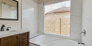 FABULOUS REMODELED HOME WITH POOL! Gallery 32