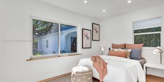 667 NE 105th St Gallery 28