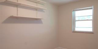 4300 Begg Boulevard Gallery 11