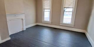 830-832 Oak Street - 830 Gallery 1