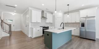 2957 Ross Avenue Gallery 10