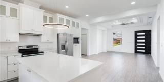 529 Country Club Drive Gallery 3