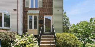 975 S TAYLOR Street Gallery 1