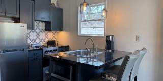 Adorable Garage Apartment Living in the Riverside Community Gallery 4