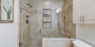 6259 Bay Club Dr Gallery 9