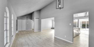 3709 ROSLYN Drive Gallery 6