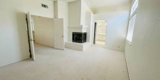 Spacious 4 Bedroom with Loft in Loma Linda Gallery 26