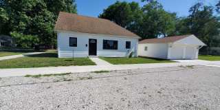 2 Bedroom House, Clinton Gallery 1