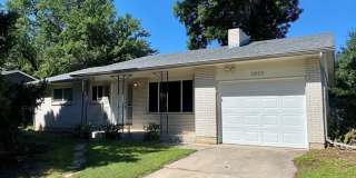 Four Bedroom Single Family Home with Large Backyard Gallery 1